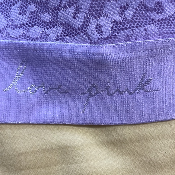 PINK Victoria’s Secret bra - Picture 2 of 6